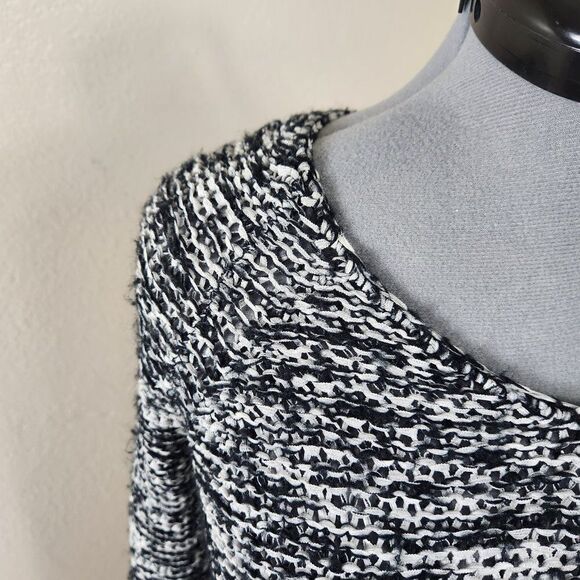 Jessica Simpson Maternity Sweater Size L - Picture 6 of 13